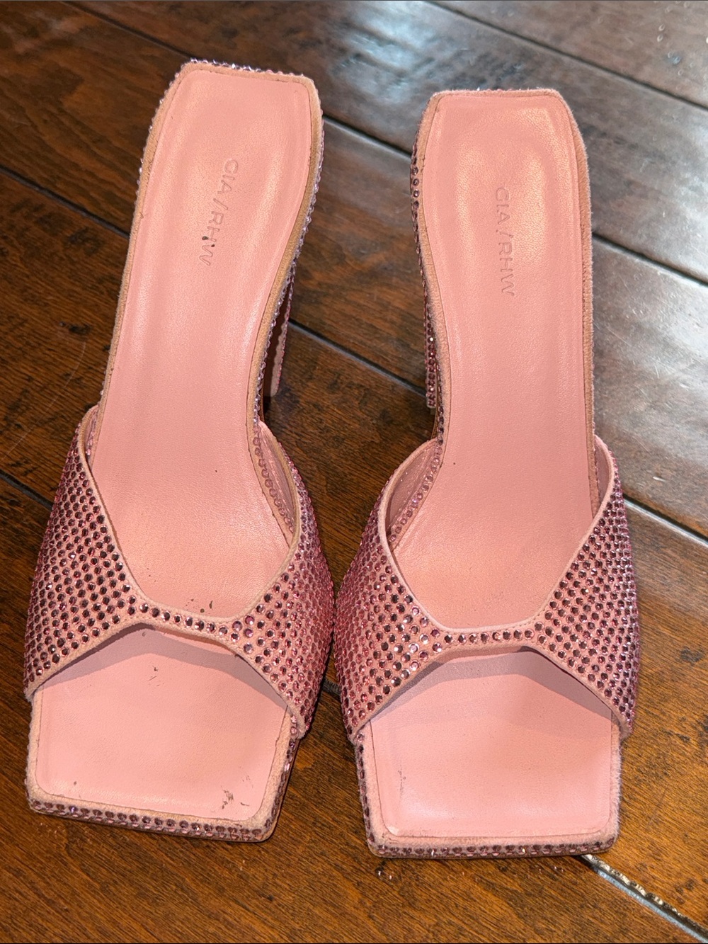 GIA/RHW size 38 sparkly pink block heels